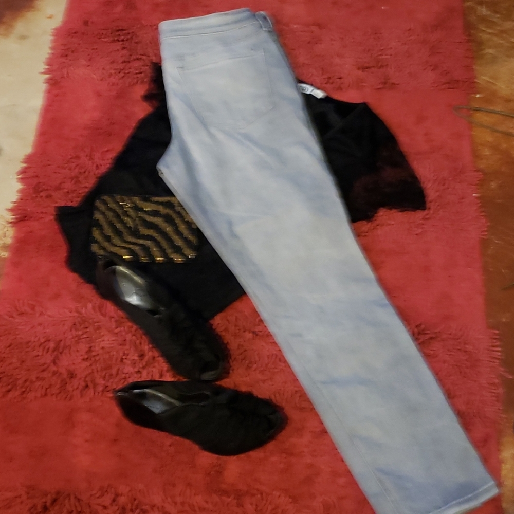 Old Navy Rock Star Mid Rise - Picture 2 of 4